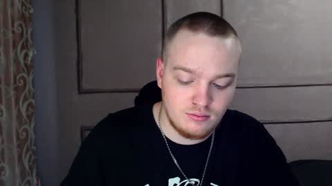 Ian skinny Slawa online show from December 6, 7:54 am