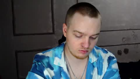 Ian skinny Slawa online show from December 10, 5:39 am