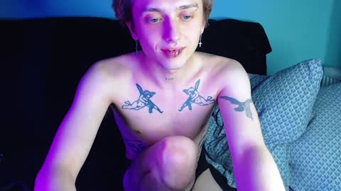 Ian skinny Slawa online show from December 22, 10:36 pm
