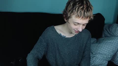 Ian skinny Slawa online show from January 9, 10:20 pm