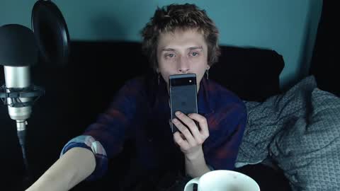 Ian skinny Slawa online show from January 12, 9:08 pm
