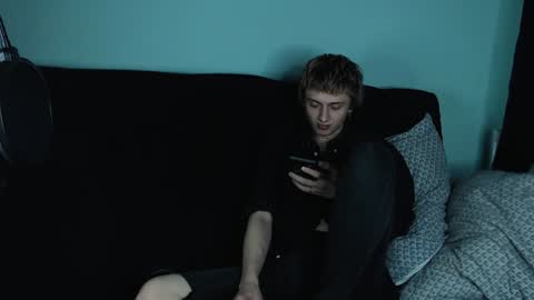 Ian skinny Slawa online show from January 25, 9:04 pm