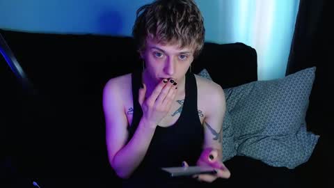 Ian skinny Slawa online show from February 21, 9:24 am