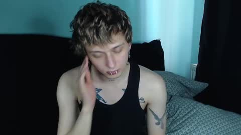 Ian skinny Slawa online show from February 27, 12:45 pm