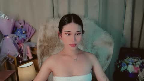 Snapshot of ayahoshilovesyou chatting on March 1, 11:23 am AYAHOSHILOVESYOU online show from March 1, 11:23 am