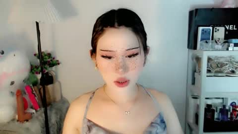 Snapshot of ayahoshilovesyou chatting on March 12, 9:59 am AYAHOSHILOVESYOU online show from March 12, 9:59 am