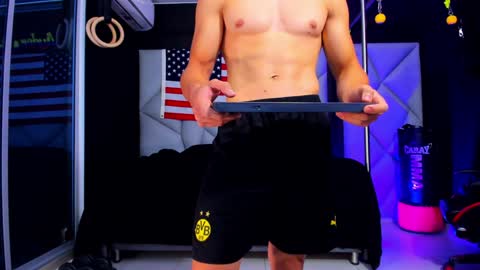 Ayden Miller online show from February 5, 4:58 pm