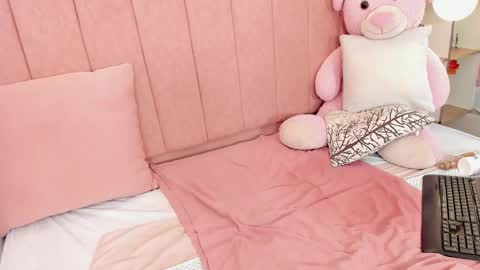 Ayelen Spacee online show from November 30, 9:52 pm