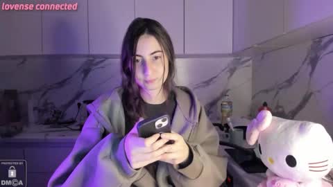 Ayesha online show from January 13, 2:44 pm