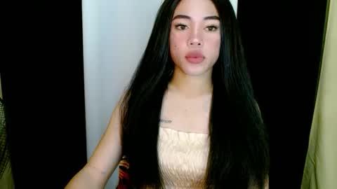 ayesha_x online show from October 9, 5:44 pm