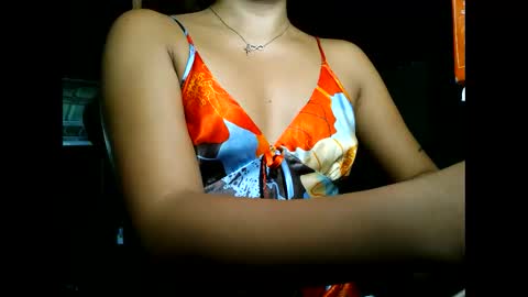 ayeshahxxx online show from May 15, 11:17 am