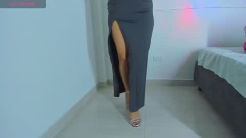 Snapshot of ayheleen_sexygirl3 chatting on January 12, 4:00 am Mariana online show from January 12, 4:00 am