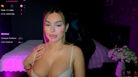  Ayla Demir  online show from March 10, 9:53 pm