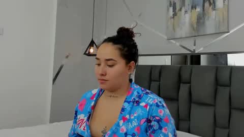 Ayla online show from March 9, 7:45 am