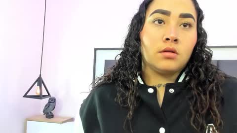 Ayla online show from October 14, 1:50 am