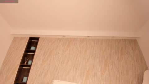 Ayla  online show from March 12, 9:10 pm