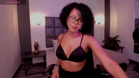 Snapshot of ayleen_dunkann chatting on January 25, 12:58 pm Ayleen online show from January 25, 12:58 pm