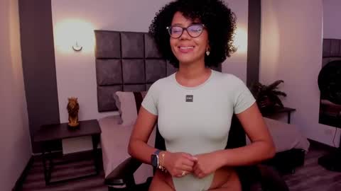 Snapshot of ayleen_dunkann chatting on January 25, 4:03 pm Ayleen online show from January 25, 4:03 pm