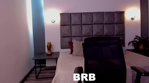 Snapshot of ayleen_dunkann chatting on March 3, 8:54 pm Ayleen online show from March 3, 8:54 pm