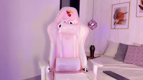 Snapshot of ayleen_dunkann chatting on October 4, 1:20 pm Ayleen online show from October 4, 1:20 pm