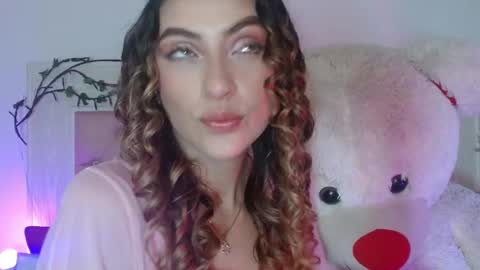 AYLEEN    online show from May 26, 1:45 am