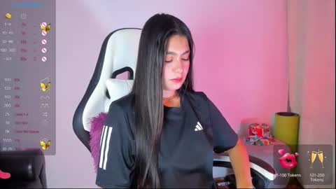 Snapshot of aylenmiller_ chatting on March 10, 2:16 am Aylen online show from March 10, 2:16 am