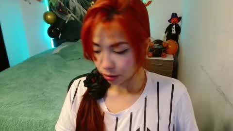 Aylin online show from October 30, 1:56 pm