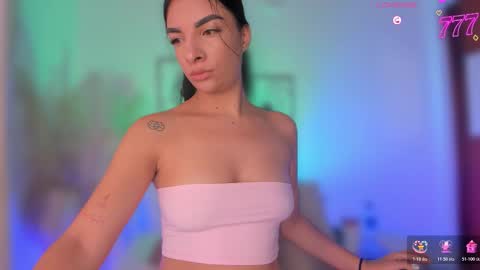 Snapshot of aylinz chatting on March 24, 12:32 pm Alish online show from March 24, 12:32 pm