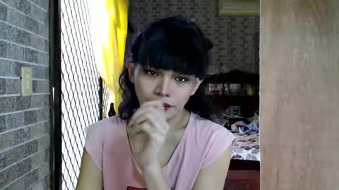 Snapshot of aymkyline chatting on October 25, 2:30 am aymkyline online show from October 25, 2:30 am