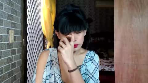 Snapshot of aymkyline chatting on October 26, 2:17 am aymkyline online show from October 26, 2:17 am