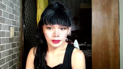 aymkyline online show from December 1, 2:11 pm