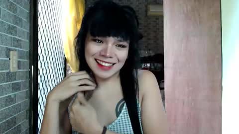 aymkyline online show from February 17, 1:46 am