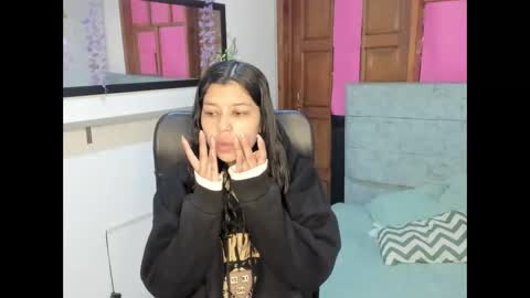 Aysha online show from May 9, 4:28 am