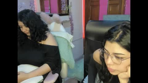 Aysha online show from May 9, 4:56 pm