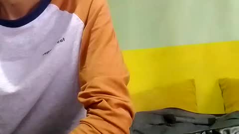 Snapshot of aytara chatting on November 5, 11:32 am aytara online show from November 5, 11:32 am