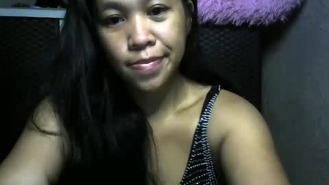 Snapshot of ayzai chatting on December 17, 8:21 pm I am Zai online show from December 17, 8:21 pm