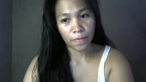 Snapshot of ayzai chatting on February 15, 3:09 am I am Zai online show from February 15, 3:09 am