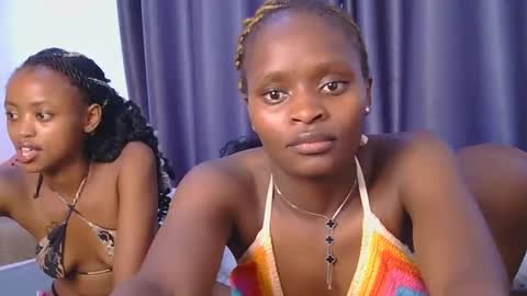 Snapshot of azalea46 chatting on November 20, 6:13 am Azalea online show from November 20, 6:13 am