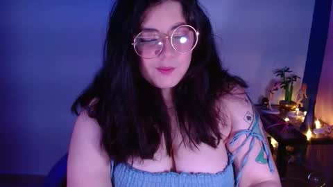 Snapshot of azamy_12 chatting on February 25, 6:34 am Amanda online show from February 25, 6:34 am