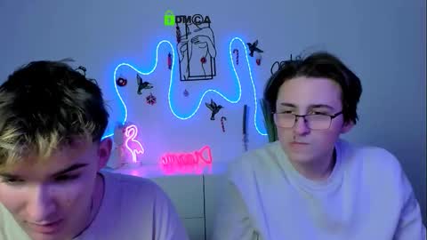 azen_rush online show from January 9, 7:15 pm