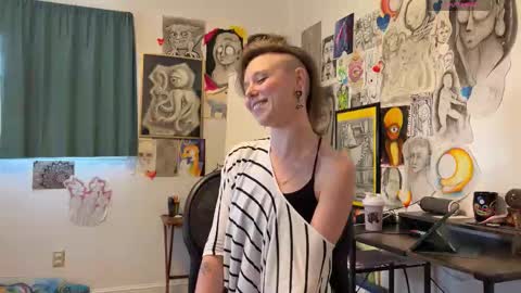 Snapshot of azeraika chatting on March 26, 4:01 pm Azerai online show from March 26, 4:01 pm