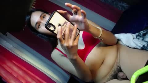 Snapshot of aziyah_goddess chatting on February 5, 2:19 am Aziyah online show from February 5, 2:19 am