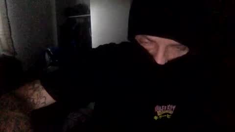 azlee87 online show from April 4, 2:25 pm