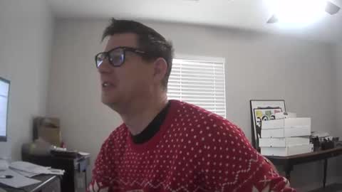 azsurfer39 online show from December 24, 4:40 pm