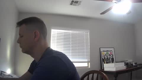 azsurfer39 online show from January 2, 3:40 pm