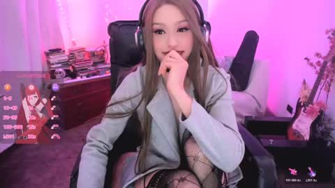   online show from May 15, 4:41 am