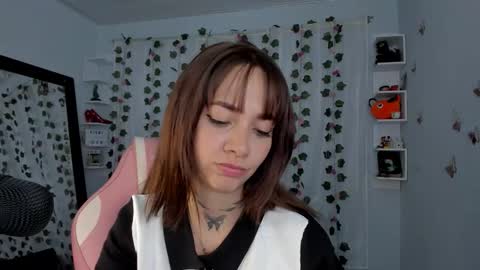 azumi saan online show from December 3, 3:03 am