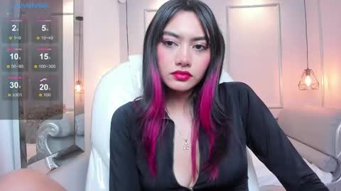 Azura online show from February 17, 8:58 pm