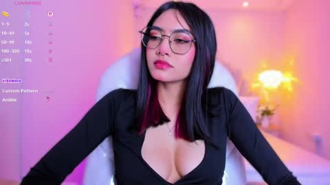 Azura online show from April 28, 7:52 pm