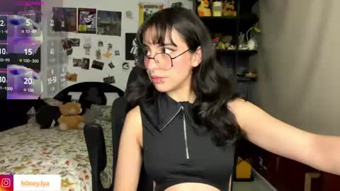 Lyanna online show from July 4, 1:34 am